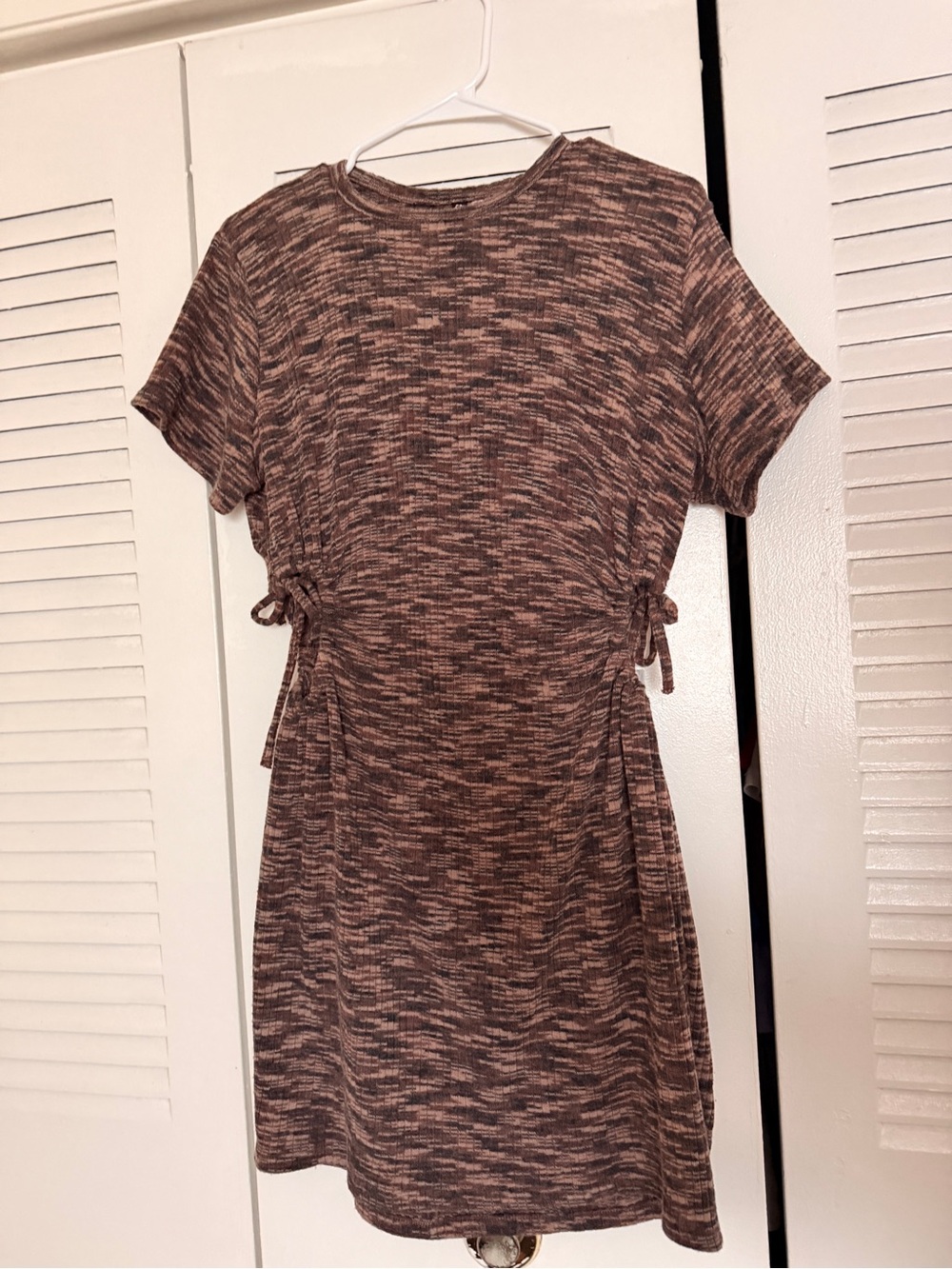 H&M Heathered Brown Short Sleeve cutout Tie-Side Mini Dress